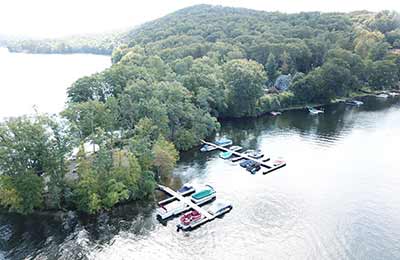 Hollywyle on candlewood lake